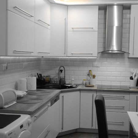 Cerak Lux Appartement Belgrado Buitenkant foto