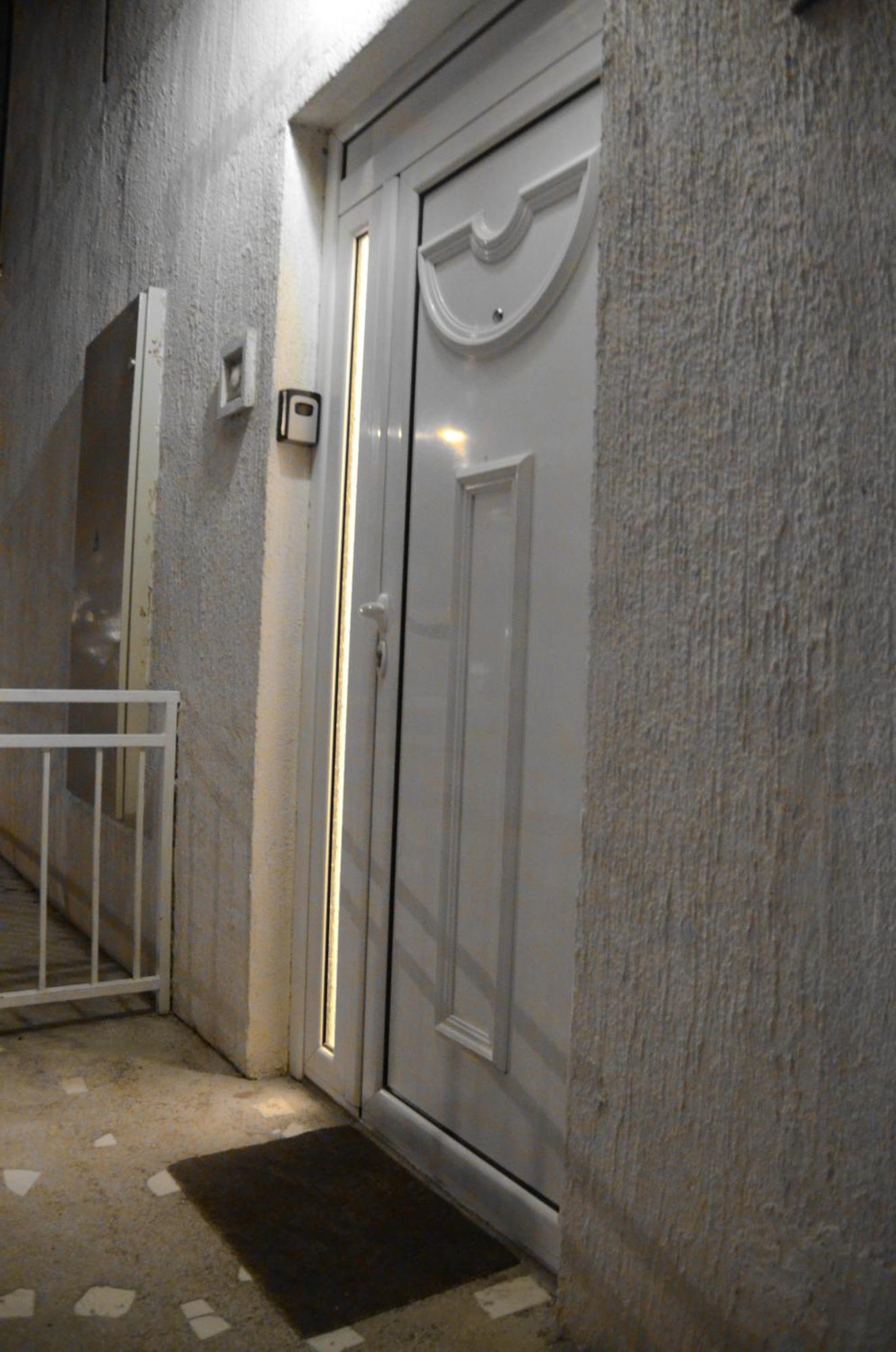 Cerak Lux Appartement Belgrado Buitenkant foto
