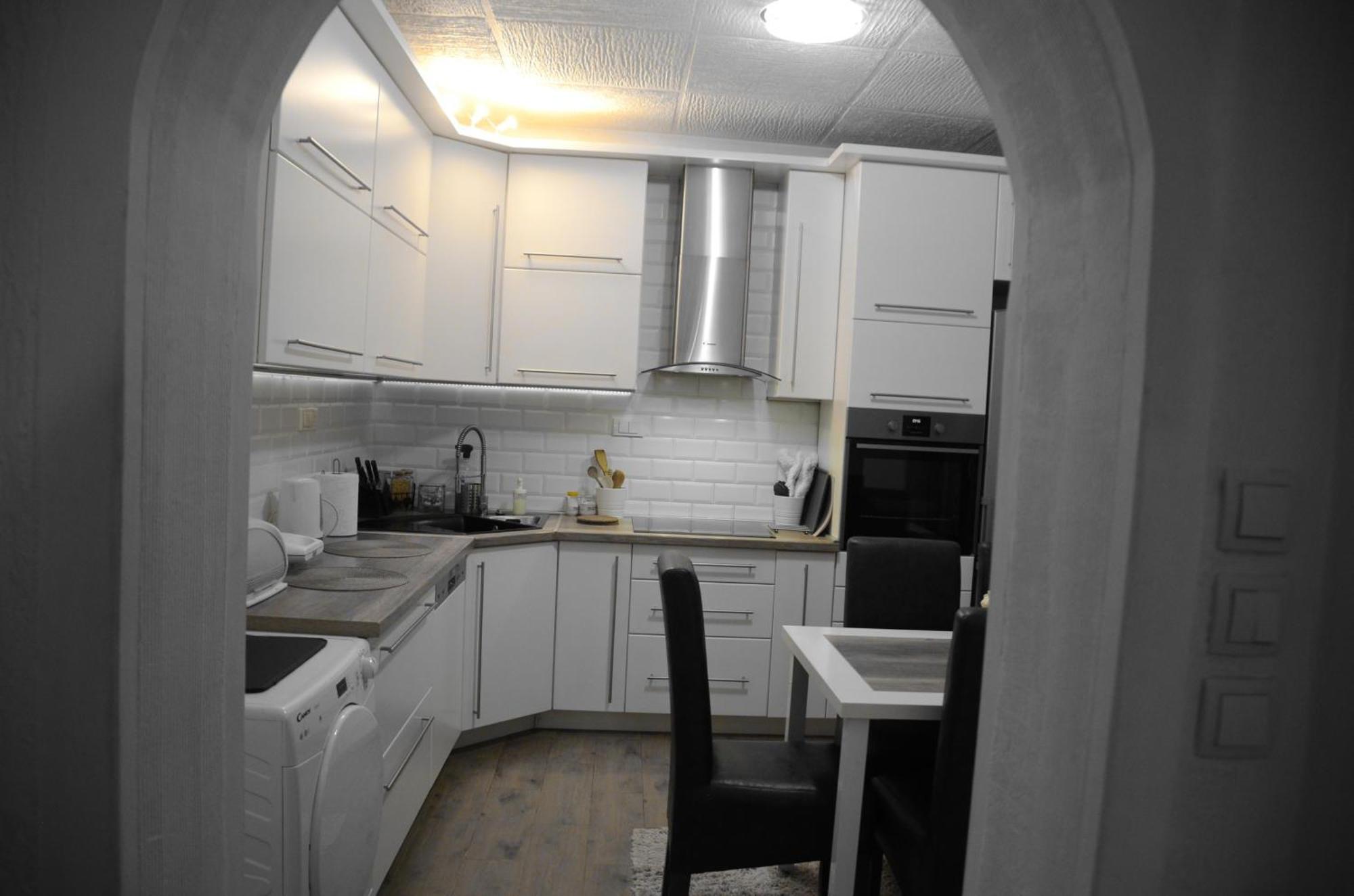 Cerak Lux Appartement Belgrado Buitenkant foto