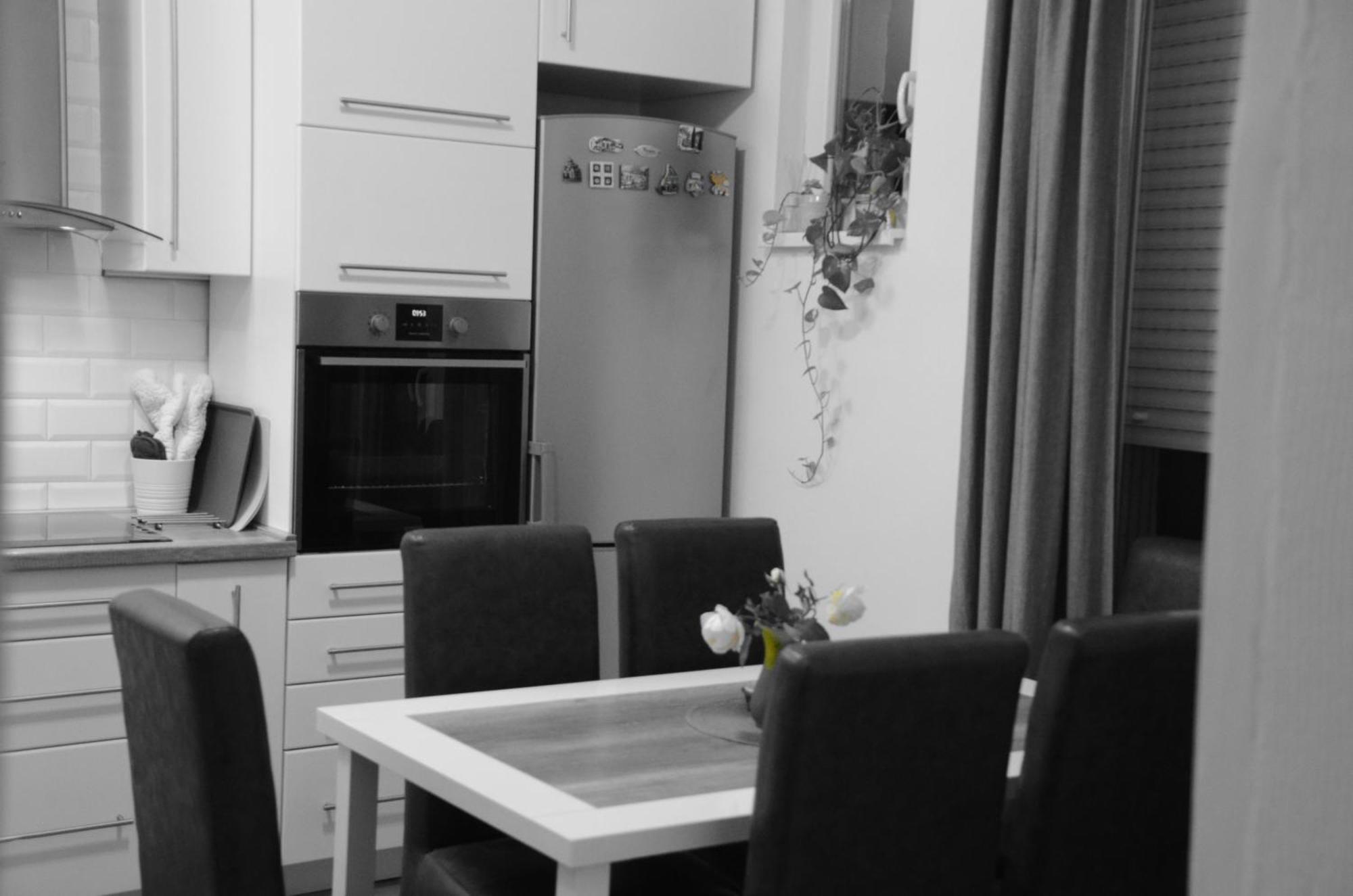 Cerak Lux Appartement Belgrado Buitenkant foto